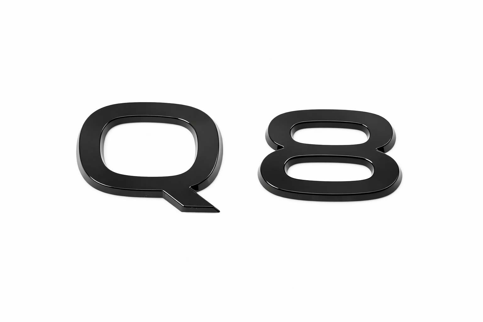 Audi Q8 (e-tron) zwart black edition embleem