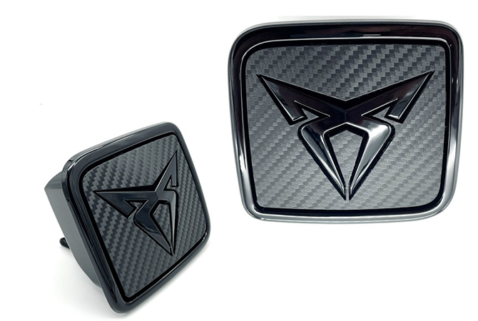 CUPRA Born embleem carbon voor achterklep