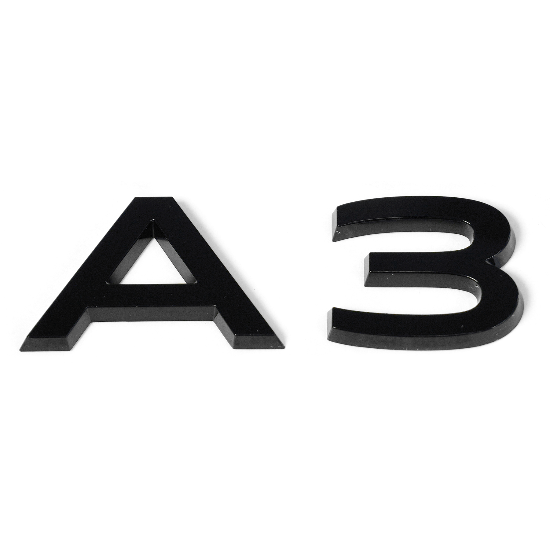 Audi A3 (8Y) embleem achterzijde zwart (blackedition)