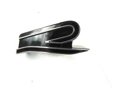 Volkswagen Taigo r-line grill embleem