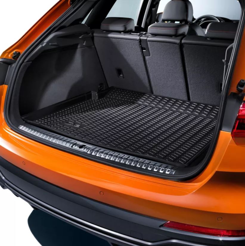 Audi Q3 (F3) rubberen kofferbakschaal