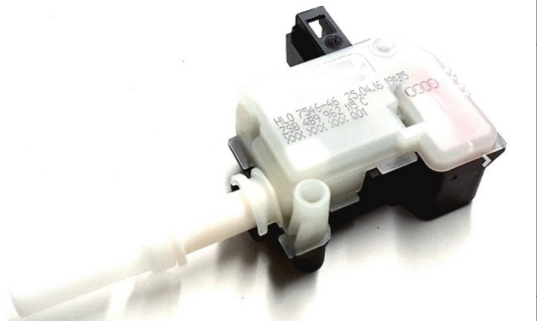 Auto stelmotor achterklep (OEM: 4B9962115C)