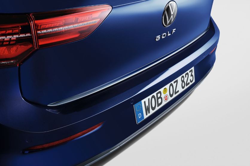 Volkswagen Golf 8 (5H) sierlijst voor de achterklep - chroom